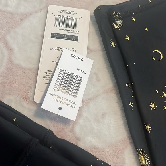 ☀️ 3 / $15 Sale ☀️ marika flex leggings - Picture 3 of 6